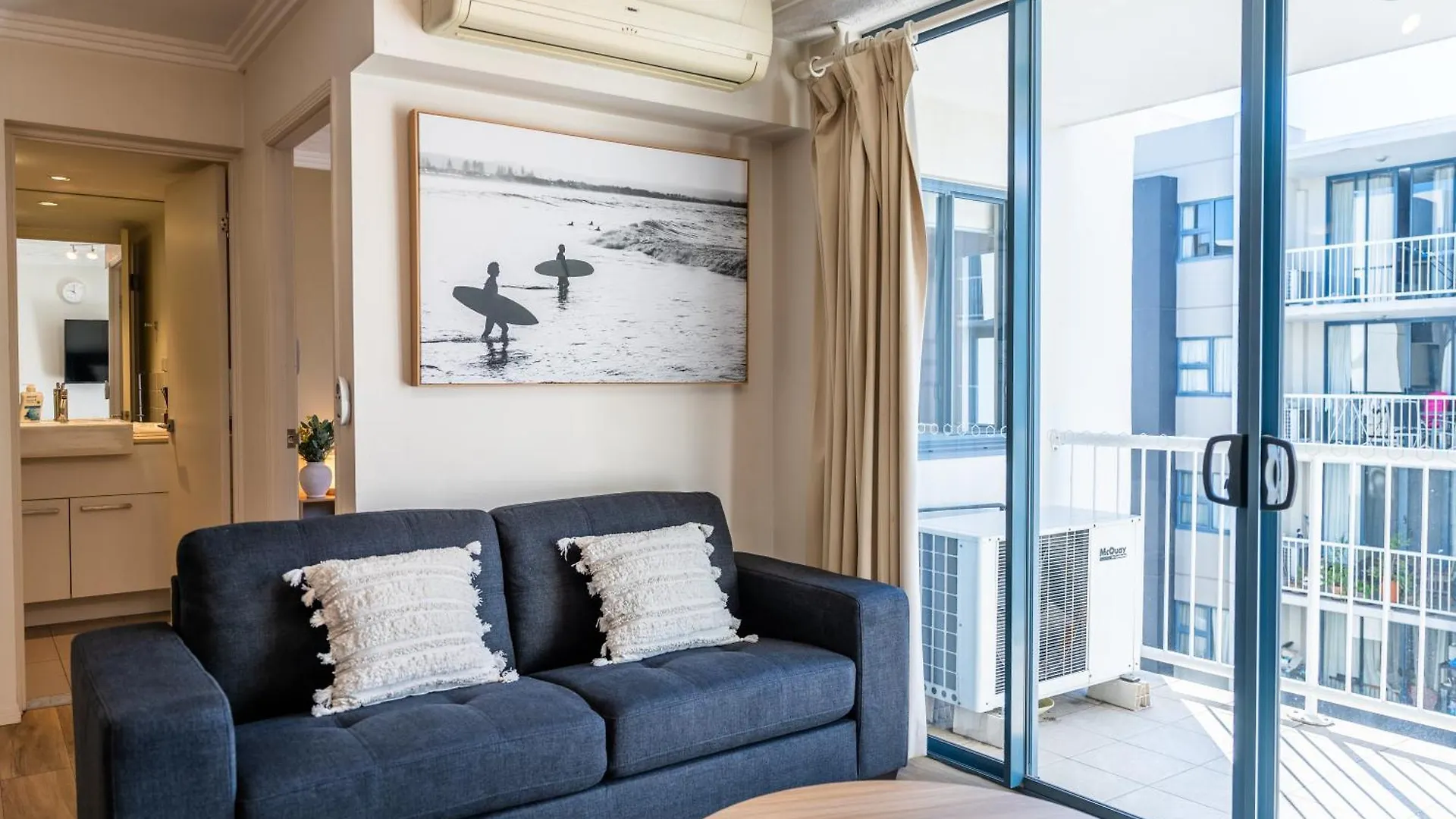 Urban Luxury City Apartment With Pool And Parking بريزبين