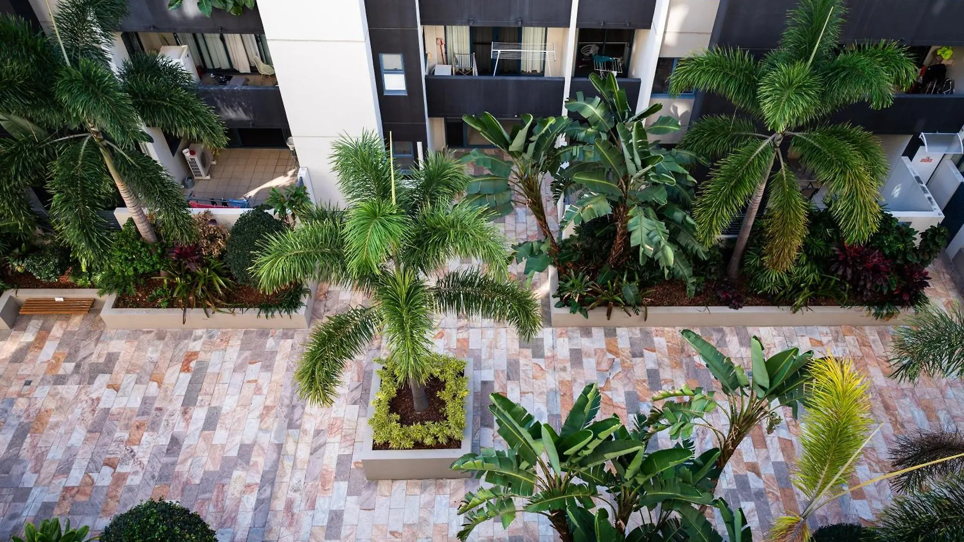 Urban Luxury City Apartment With Pool And Parking بريزبين